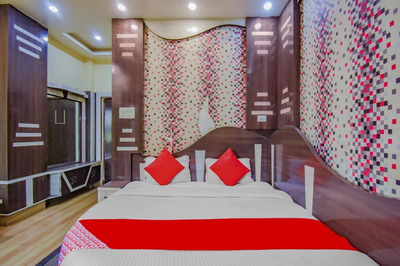 Oyo 1851 Hotel Sefali Deluxe כלכותה מראה חיצוני תמונה