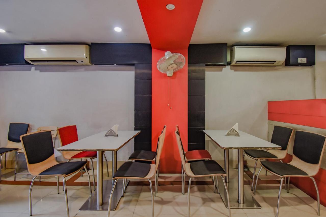 Oyo 1851 Hotel Sefali Deluxe כלכותה מראה חיצוני תמונה